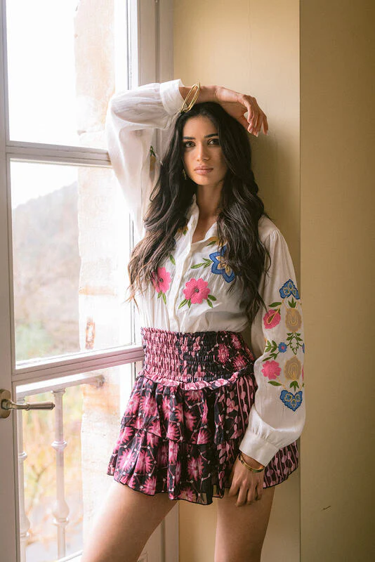 Blusa Blanca Étnica Bordada Flores
