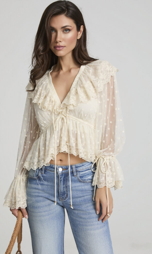 Blusa Volantes  y Transparencias Aura