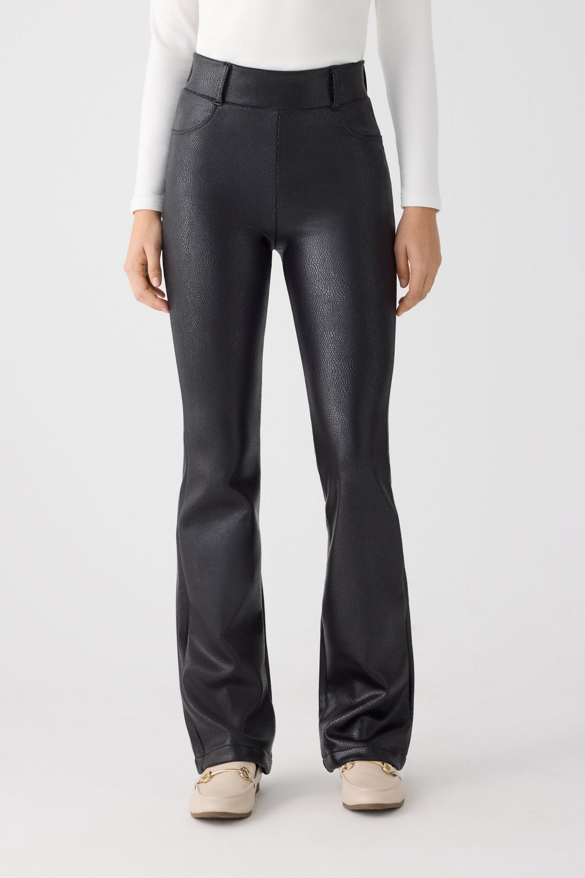 Leggings Acampanados Negros - Imagen 2