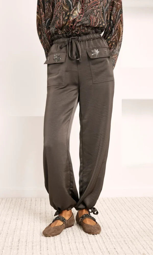 Pantalón Sedoso Bolsillos Joya