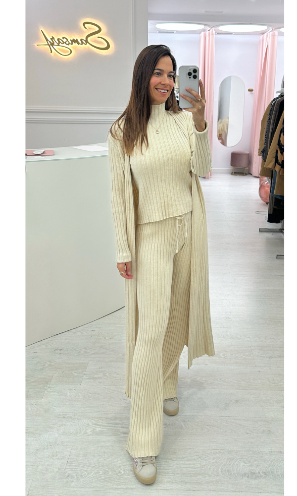 Conjunto Tres Piezas Marfil